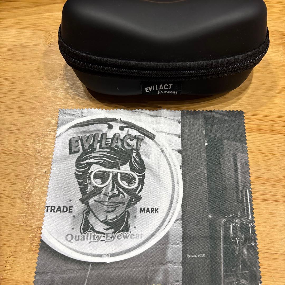 Evilact Eyewear GREYHOUND サングラス