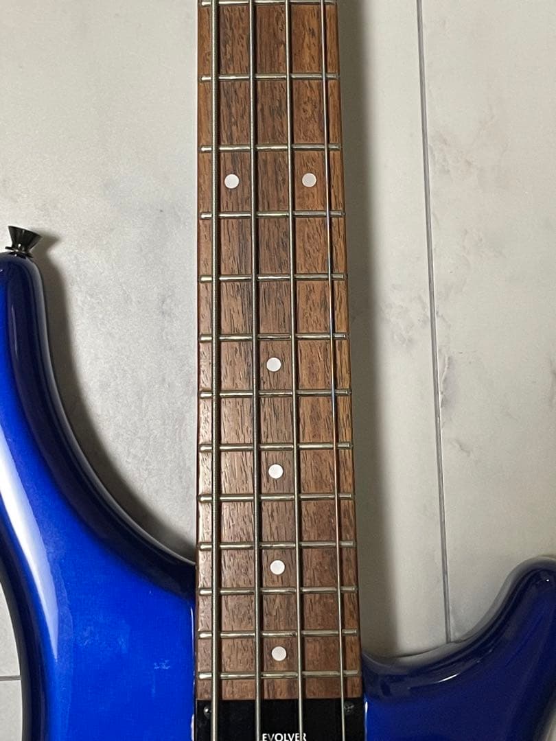 フェルナンデス　FERNANDES REVOLVER エレキベース