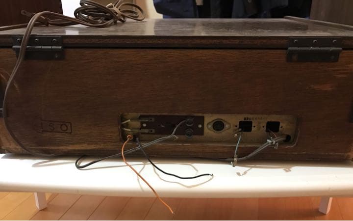 HITACHI 日立　レコードプレーヤー　レトロ