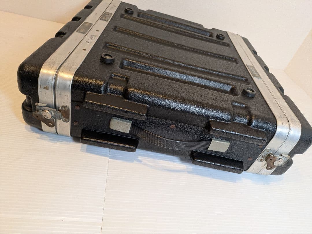 SKB 2U ラックケース