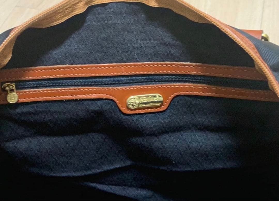 FENDI ストライプデザイン ボストンバッグ