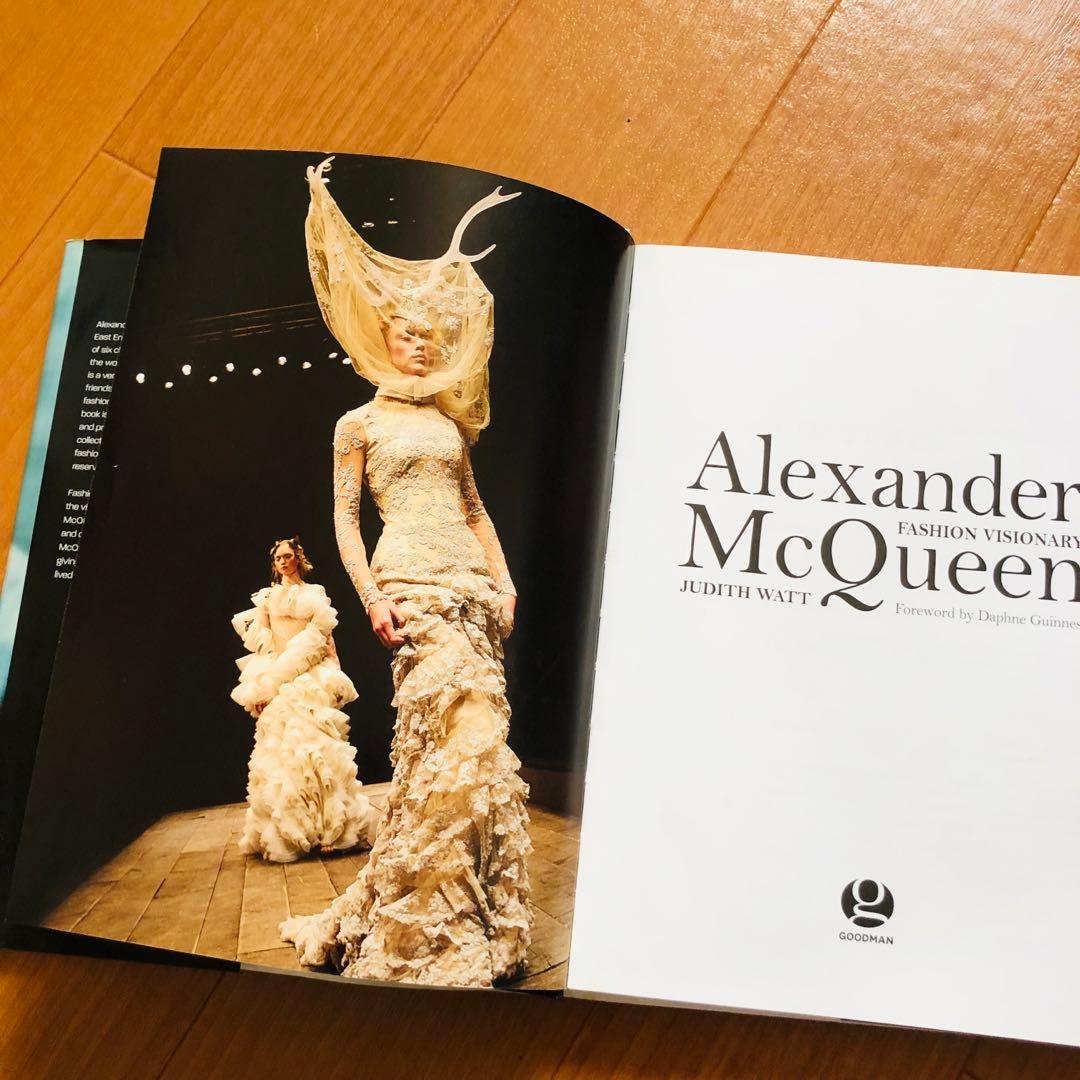 激レア　MCQUEEN アレキサンダーマックイーン　作品集　ファッション　写真集