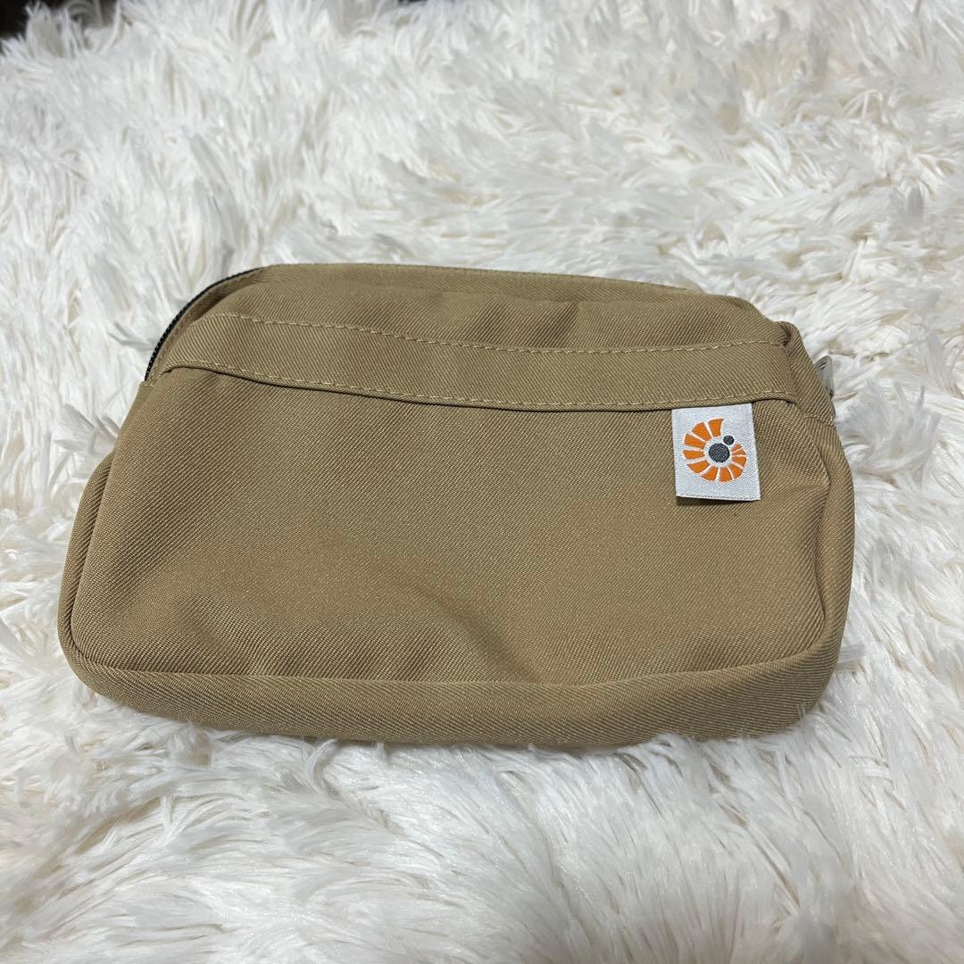 【美品】エルゴベビー　オムニ360 クールエア　ベージュ　抱っこ紐 検印有