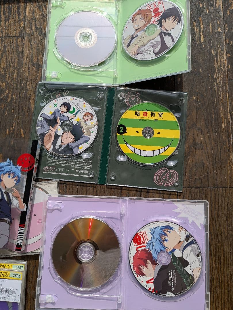 暗殺教室 DVD 　収納BOX S.A.A.U.S.O.　値下げ