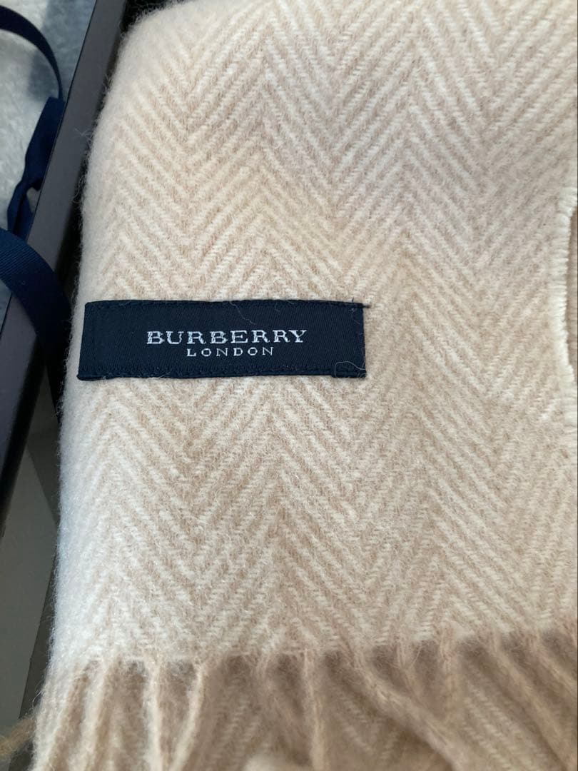 バーバリー　ウールひざ掛け ベージュ　65×120cm BURBERRY 箱あり