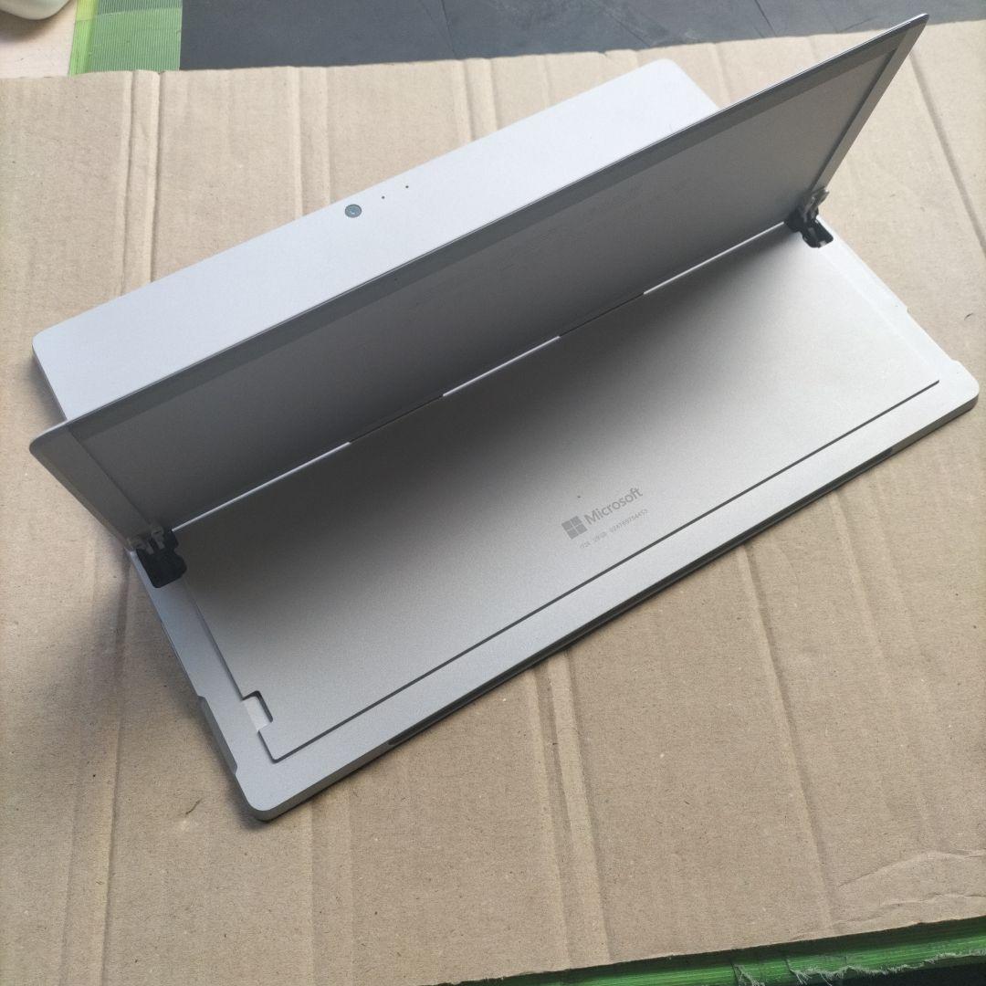 Windowsタブレット本体 Surface Pro 4 1724