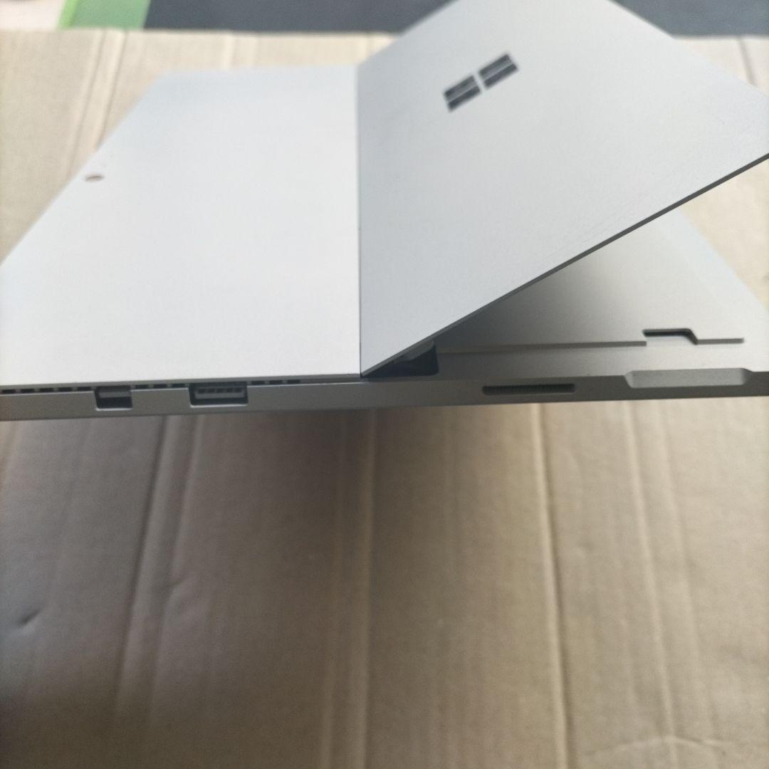 Windowsタブレット本体 Surface Pro 4 1724