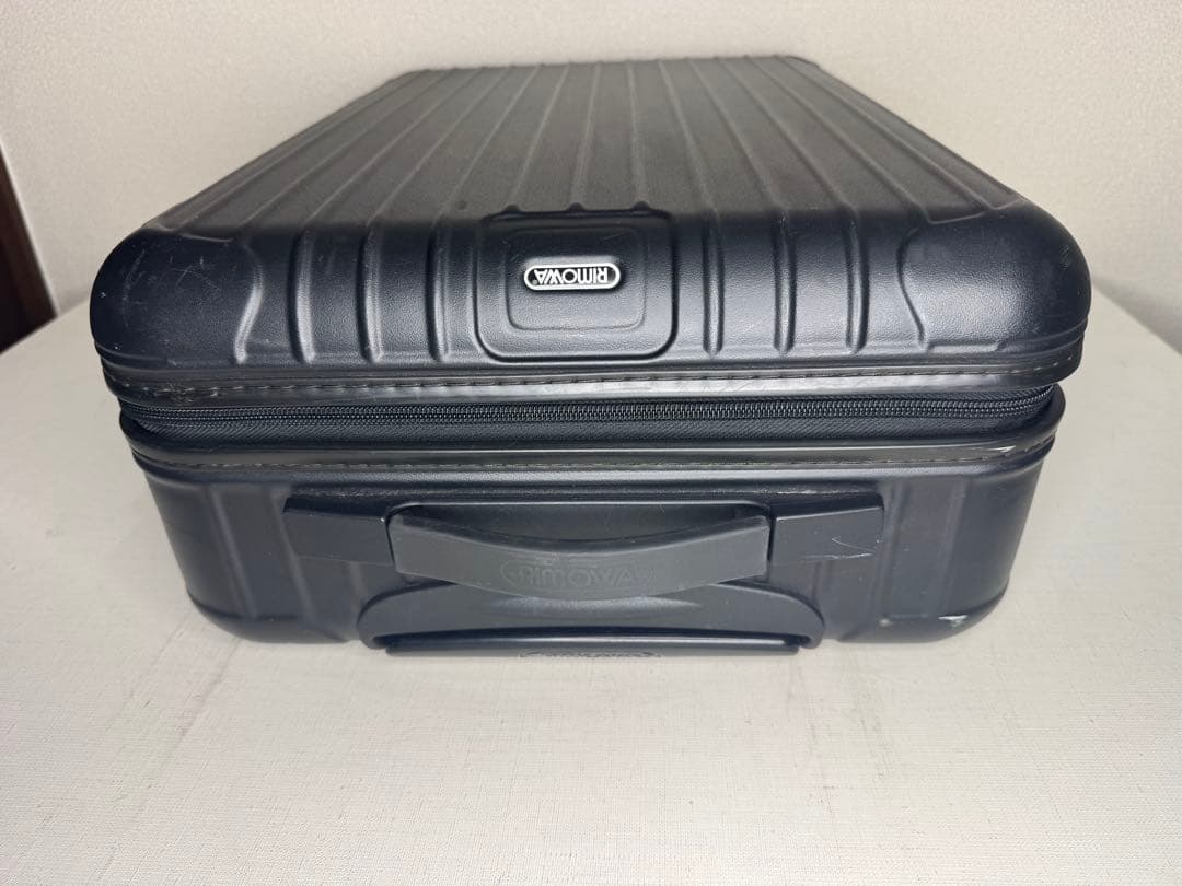 リモワ サルサ 33L 2輪 キャリーケース TSAロック 正規品