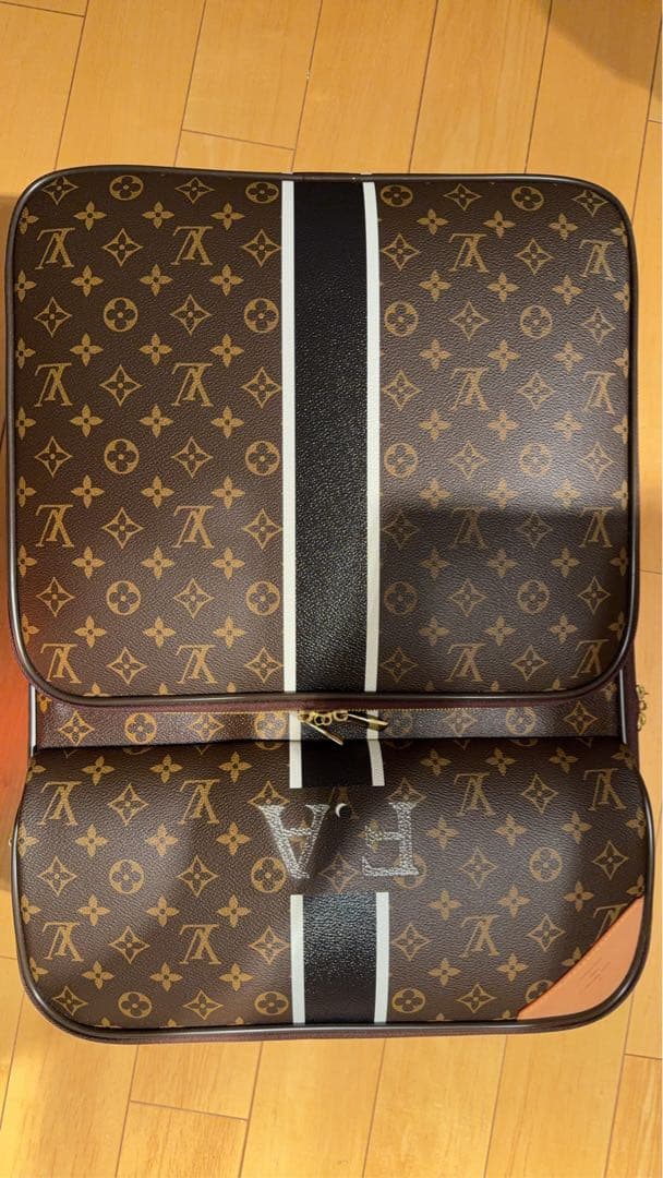 Louis Vuitton スーツケース