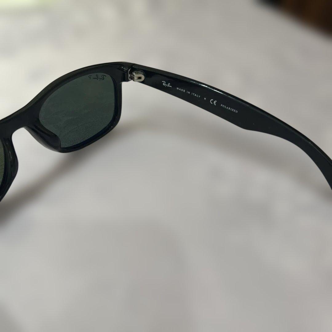 Ray-Ban RB2132 偏光ブラックサングラス
