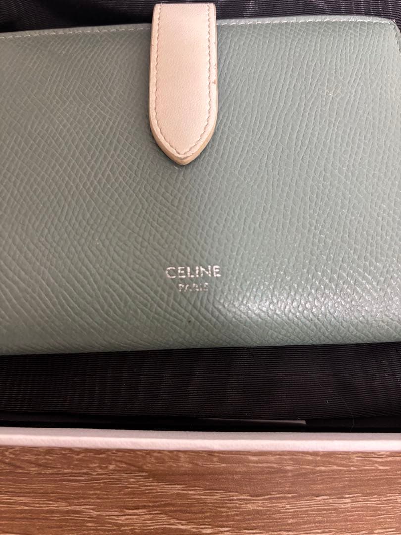 CELINE ミントグリーン 二つ折り財布