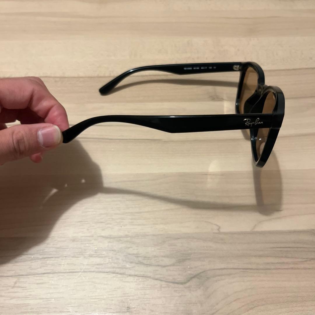 Ray-Ban ブラックスクエアサングラス