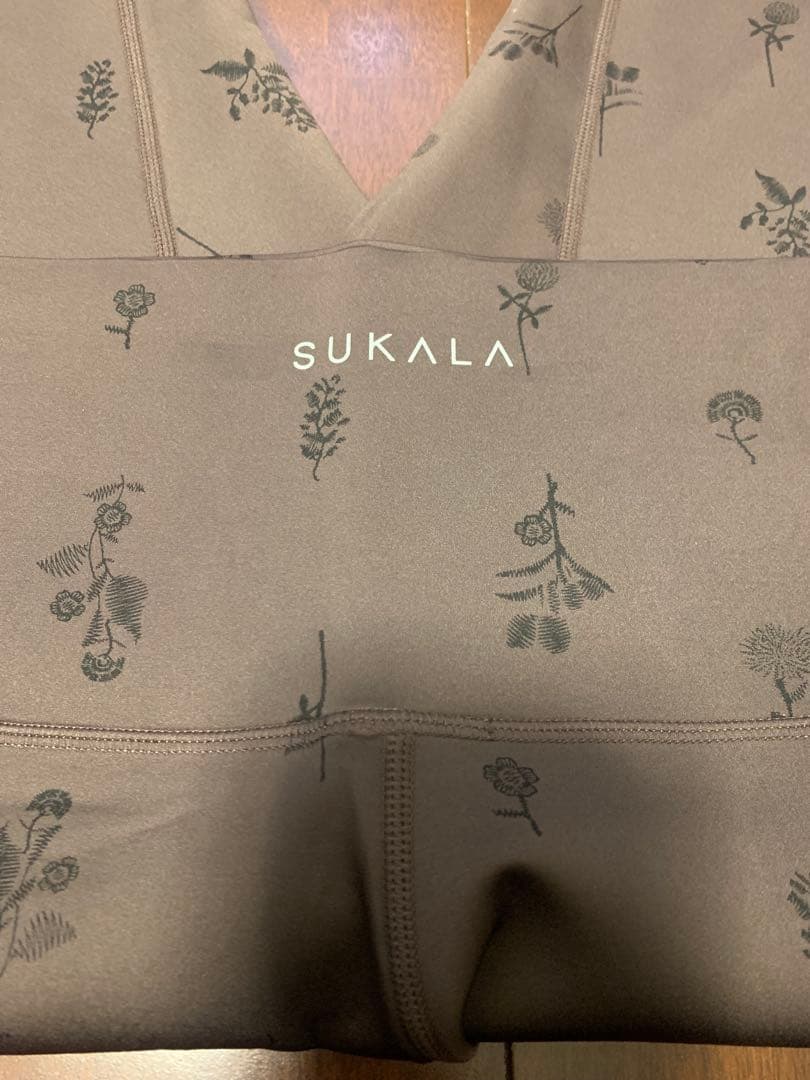 【SUKALA】フラワーブーケレギンス