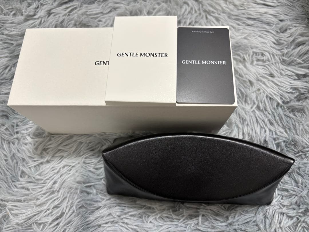 小物 GENTLE MONSTER Melrose T1