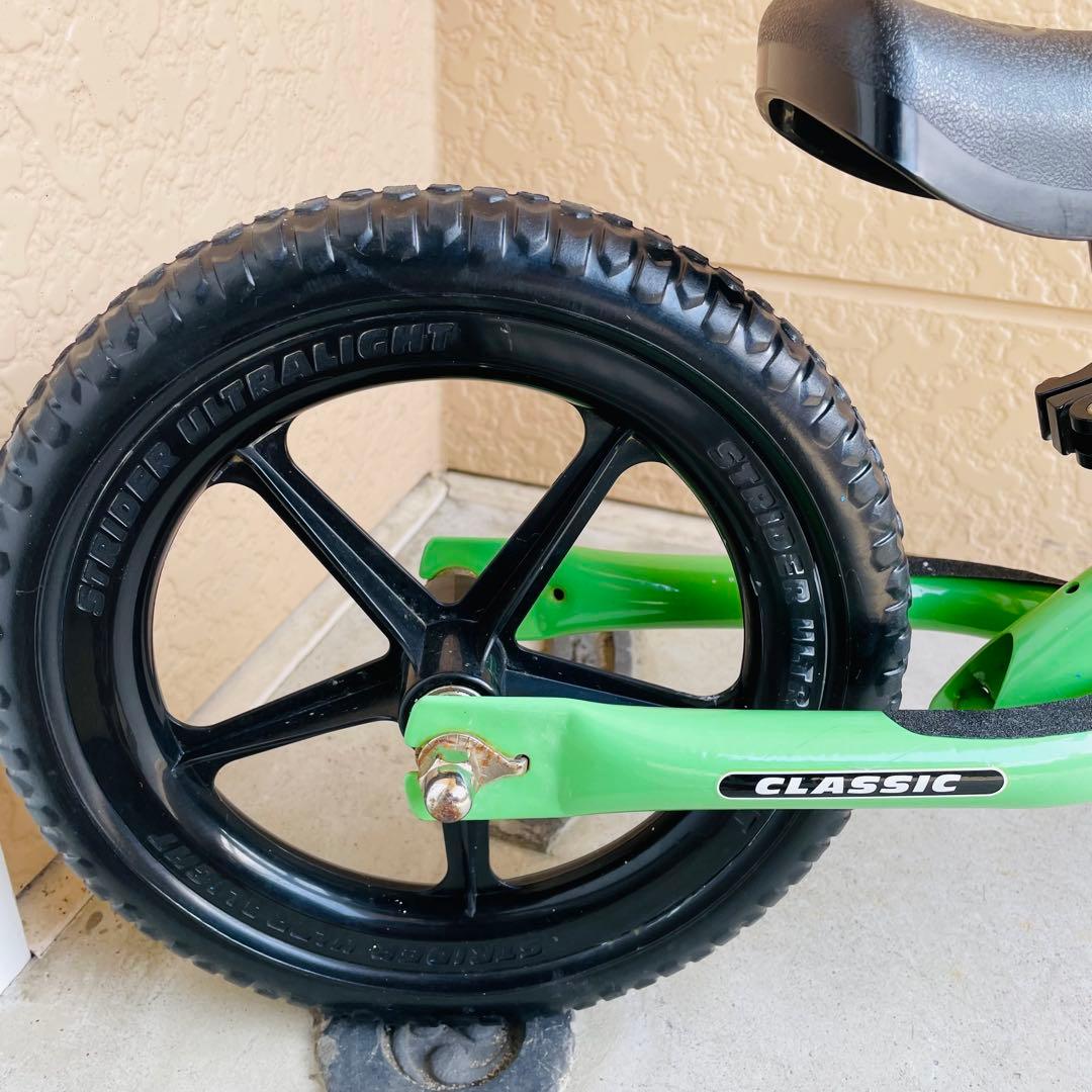 マイク様　STRIDER ストライダー クラシック グリーン キックバイク