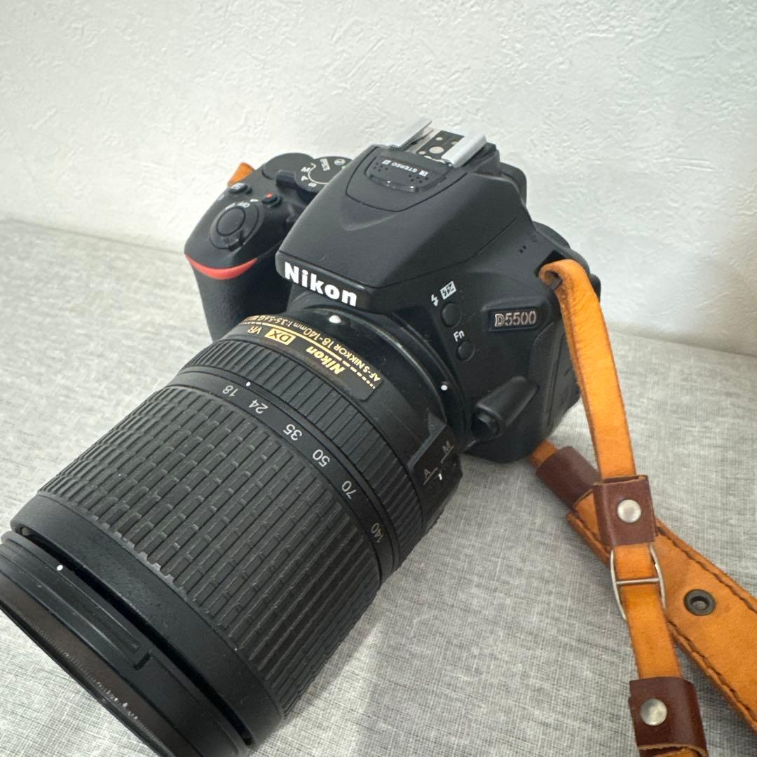 デジタルカメラ NIKON D5500