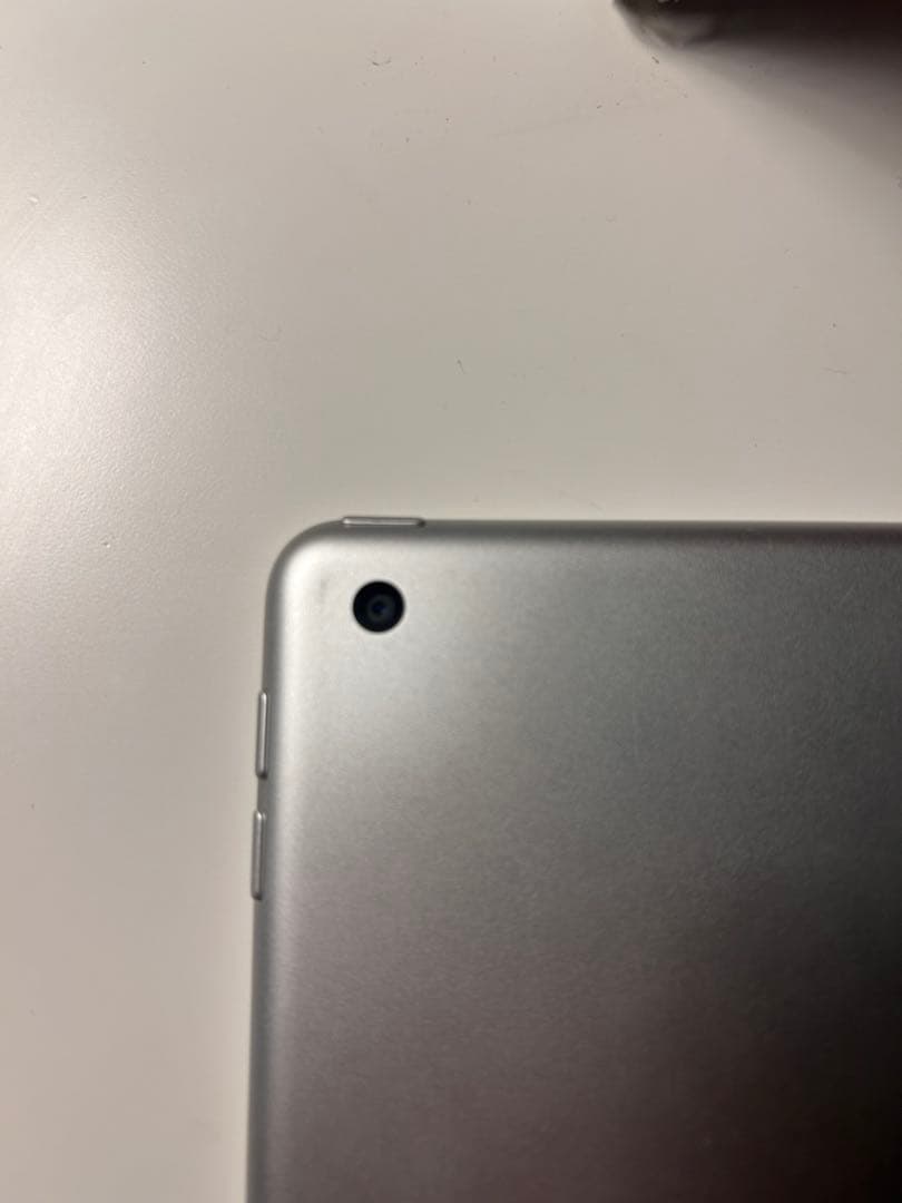 Apple iPad 10世代 64g 早めに売りたいです
