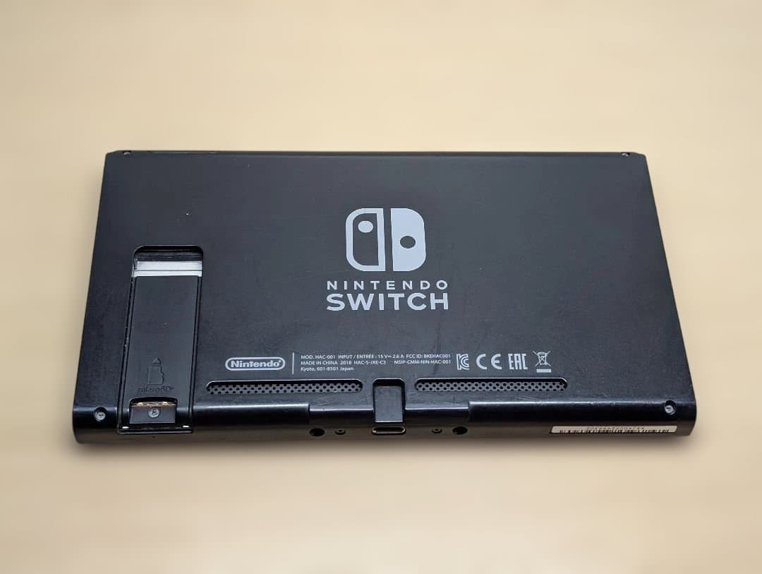 【動作確認済】Nintendo Switch 本体　付属品あり