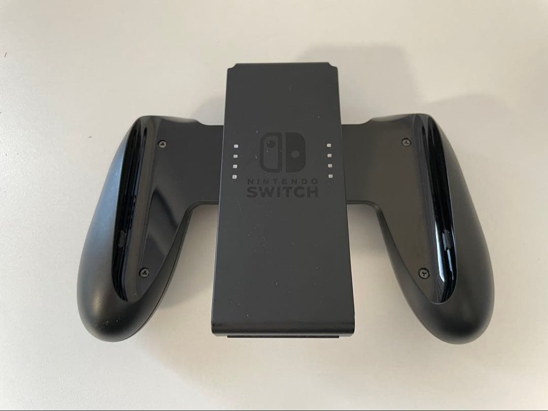 (中古)Nintendo Switch 本体＆付属品