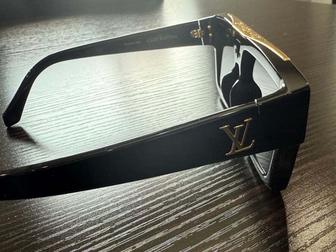 早い者勝ち❗️LOUIS VUITTON サングラス11エビデンス
