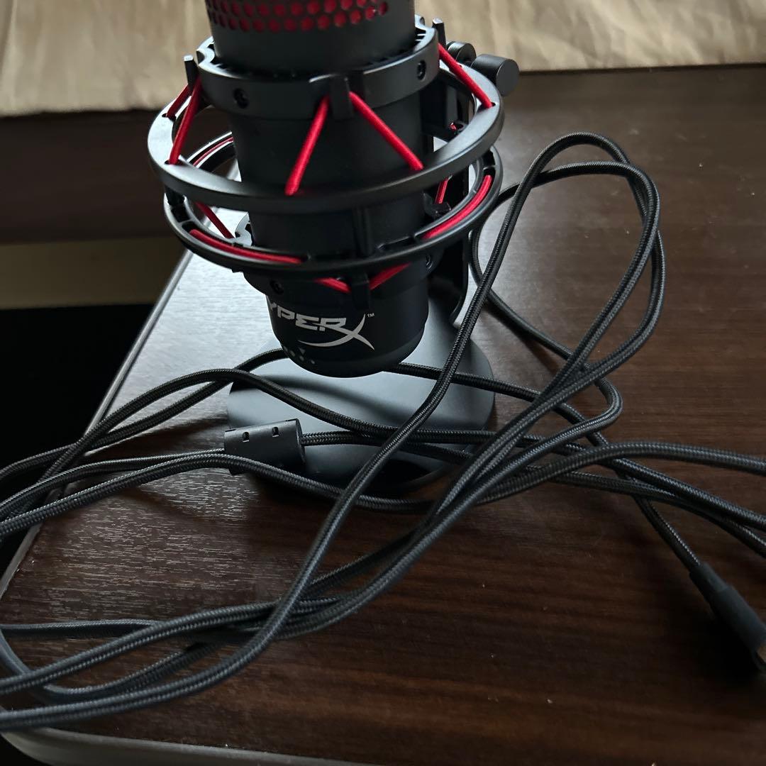 hyperX マイク　Quadcast