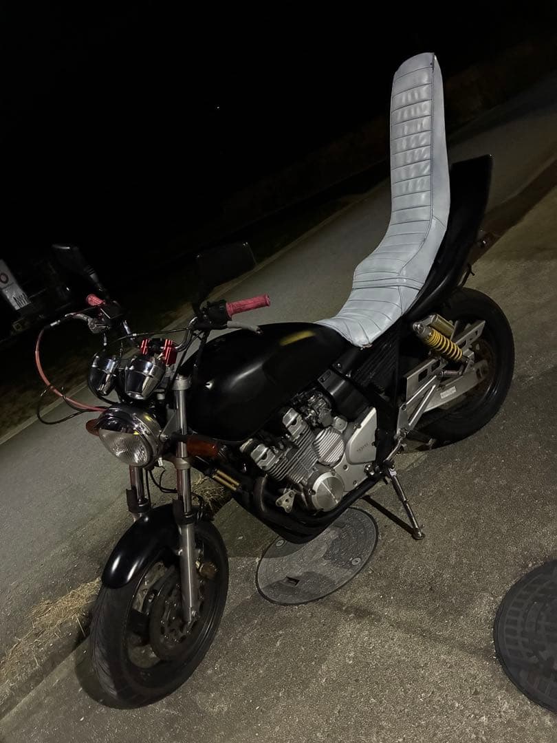 xjr400用三段シート　最終値下げ‼️ 専用‼️