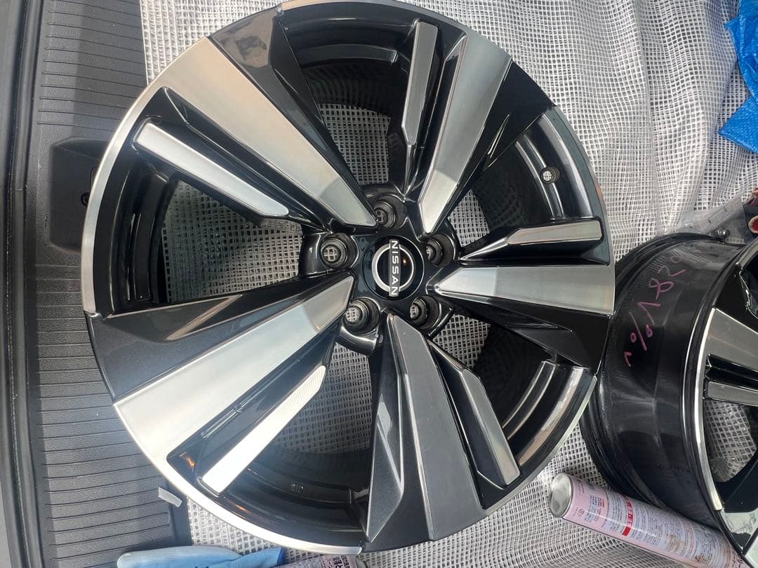 日産エクストレイル純正ホイール19インチ