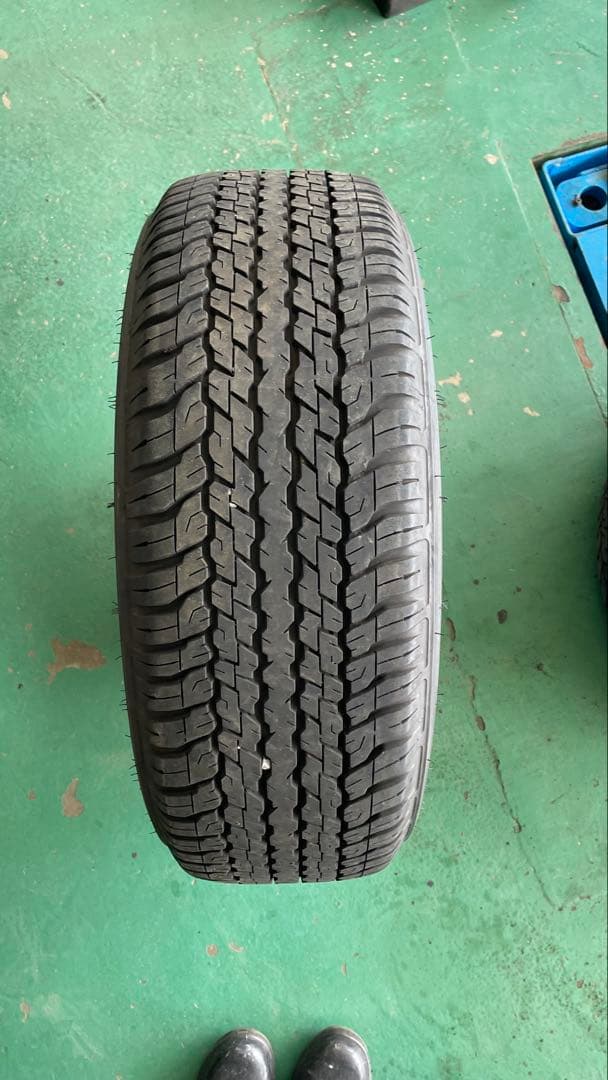ダンロップグラントレックAT 265/65R17 バリ山　23年製造
