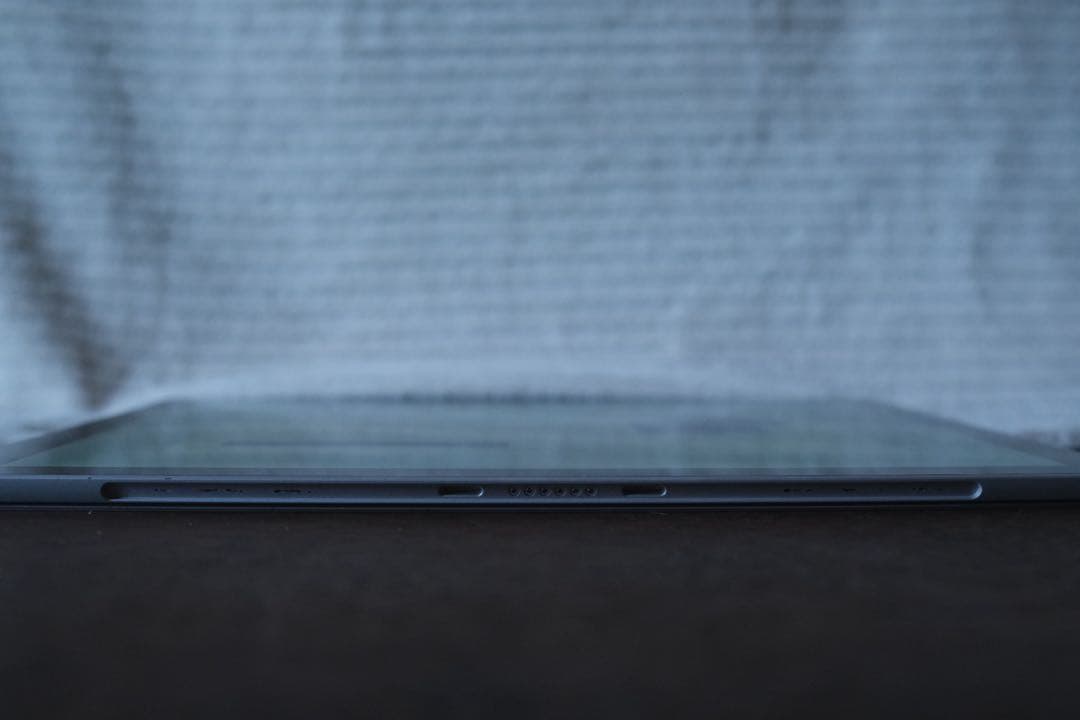 Surface Pro 6 タイプカバーケース・充電器