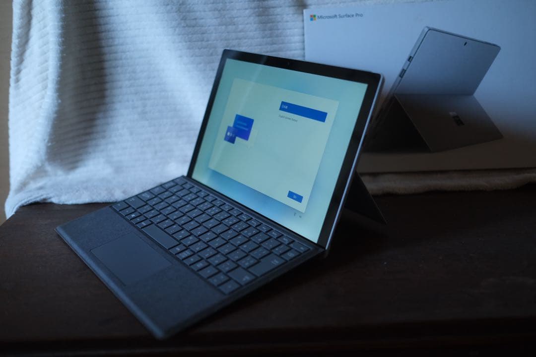 Surface Pro 6 タイプカバーケース・充電器
