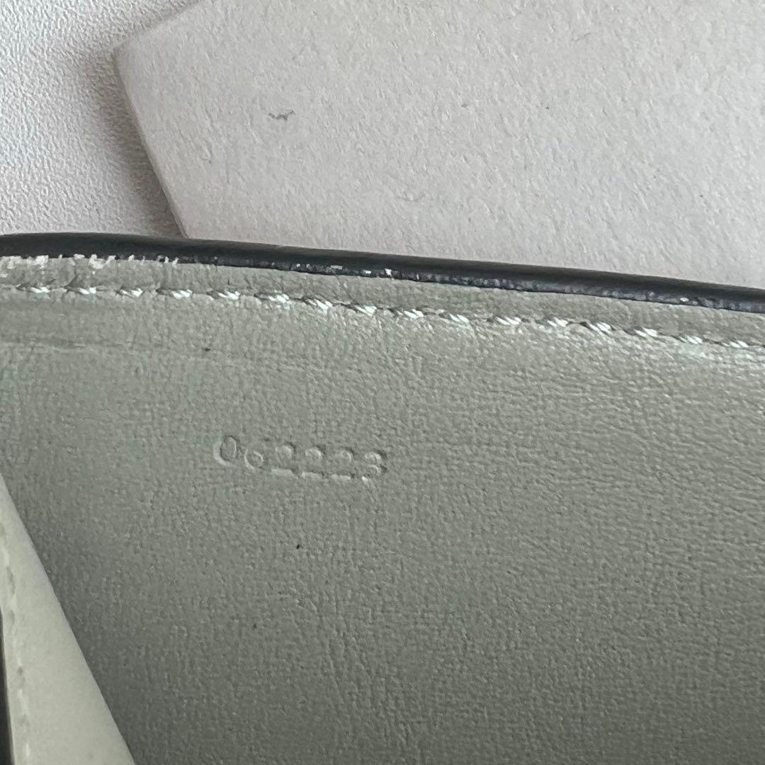 104 極上美品 LOEWE ロエベ 2つ折り財布