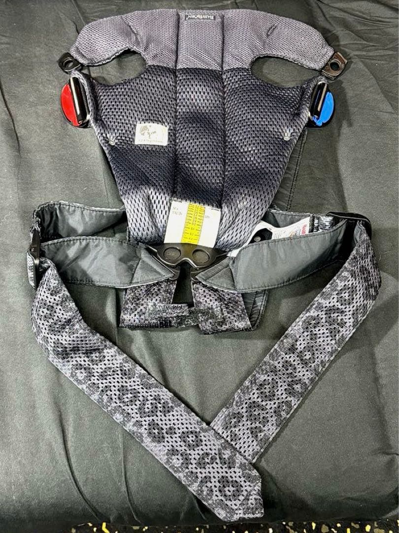 専用BabyBjörn ベビーキャリア MINI Airy mesh レオパード