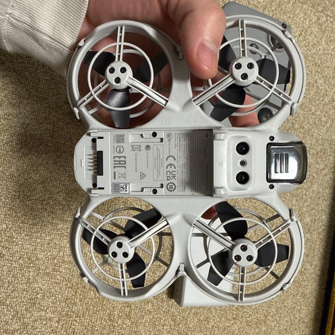 【美品】DJI Neo Fly More Combo