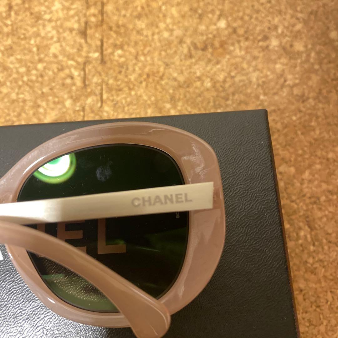 CHANEL クリアピンク サングラス