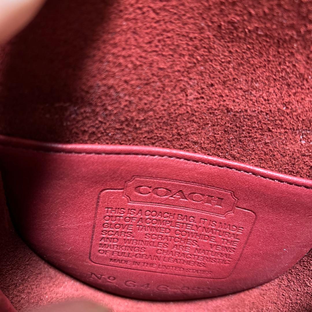コーチ　Coach レッド ボディバッグ
