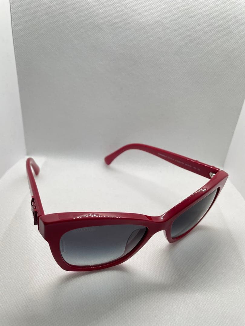 CHANEL サングラス ウェリントン 56口-18 レッド