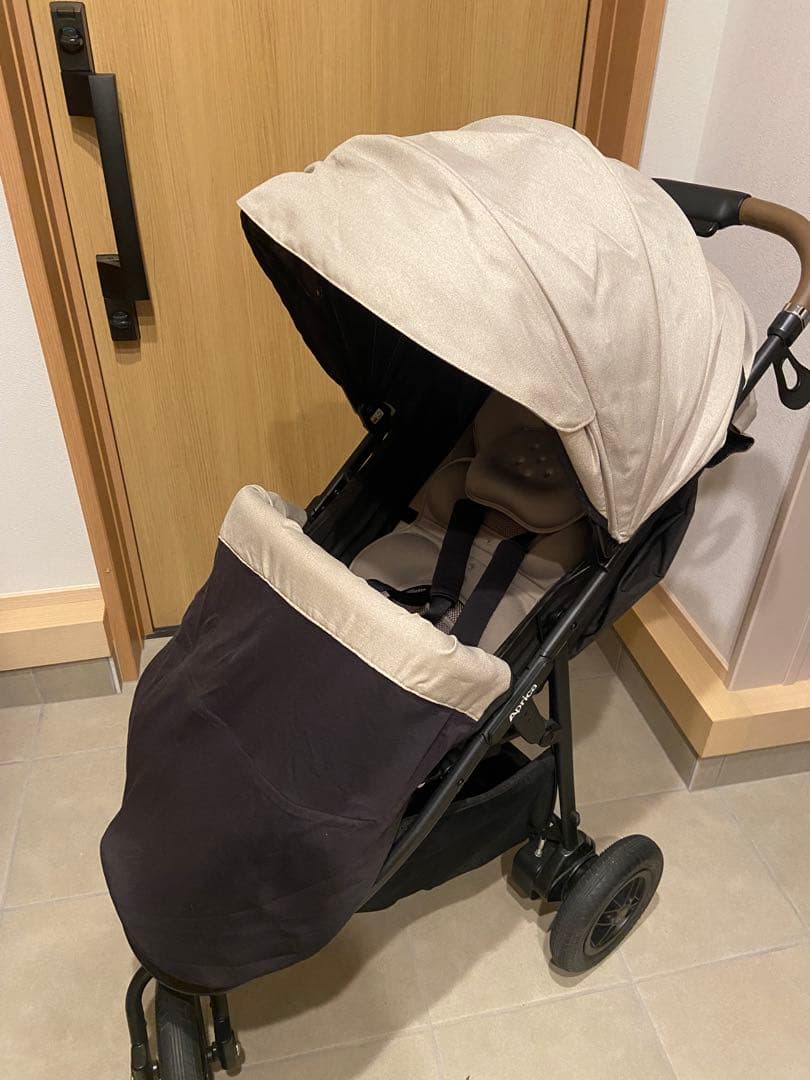 再値下げ【美品】Aprica スムーヴプレシャス　ベビーカー ベージュ
