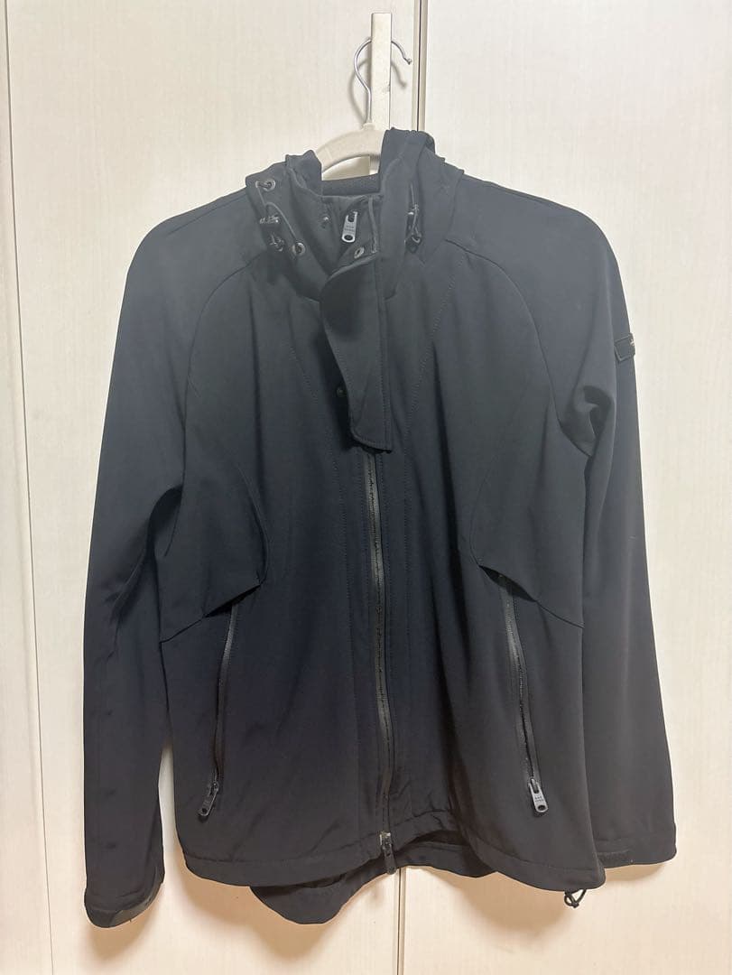 【美品】TATRAS POMPEO ソフトシェルパーカー ブラック 02正規品
