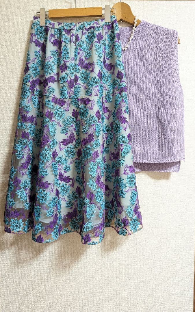♥浜辺美波さん着用♥♥刺繍♥グレースコンチネンタル