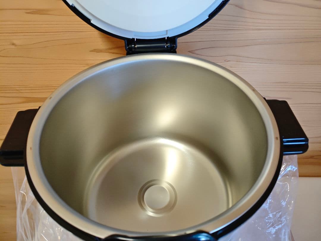 【未使用】サーモス　真空保温調理器　シャトルシェフKPF-5000(5.0L)