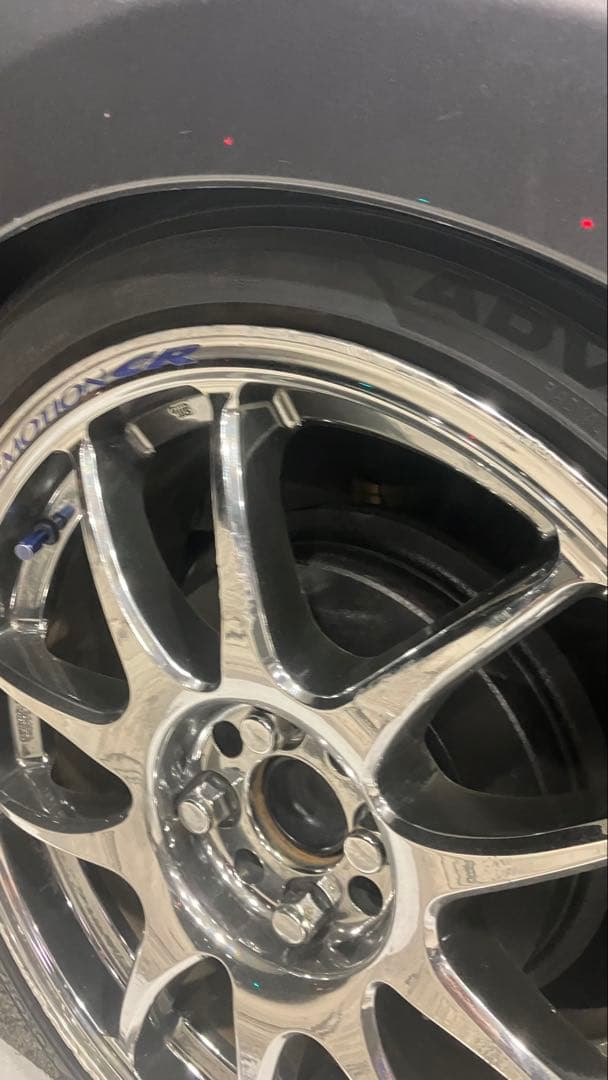 エモーション　cr kiwami １７インチ　4穴 pcd100