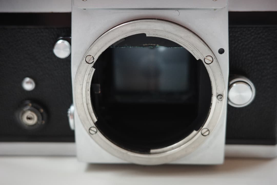 【ジャンク品】Nikon F 一眼レフカメラ 35mmフィルム