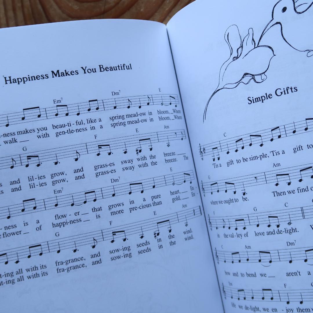 セール！　洋書　Basket of Plums Songbook