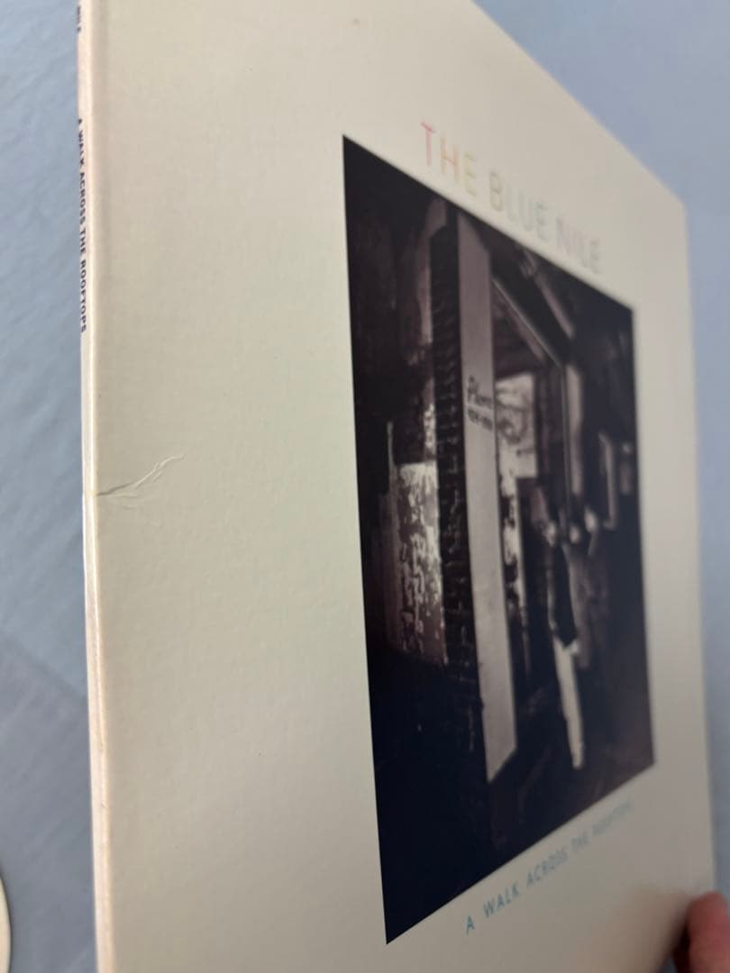洋楽 THE BLUE NILE A WALK ACROSS THE ROOFTOPS