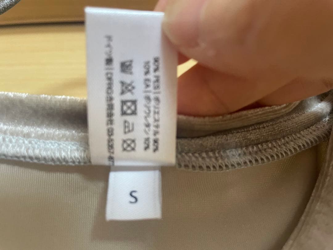 SIMONE WILD ベルベット Tシャツ S
