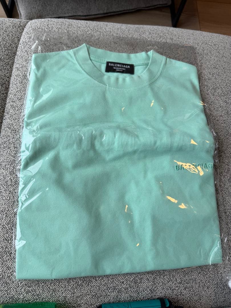 BALENCIAGA ミントグリーン Tシャツ