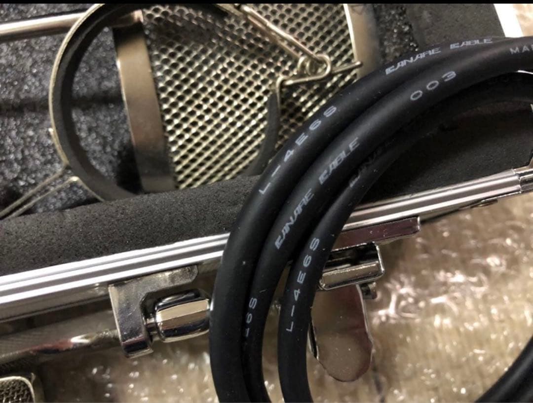 MXLコンデンサーマイク セットV67 •マイクスタンド付き