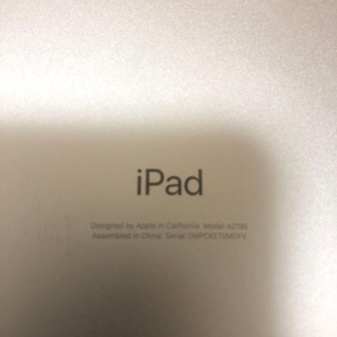 K*O様 良品！iPad 代7世代　Wi-Fi＋セルラーモデル