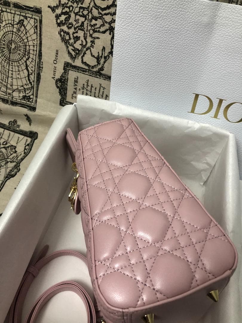 Lady Dior バッグ　ミニ　ピンクレディディオール
