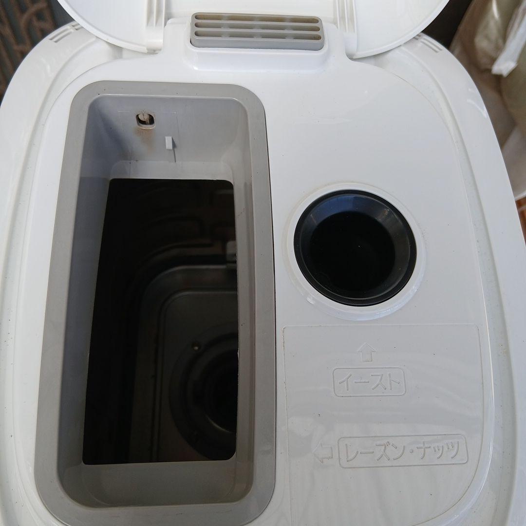 パナソニック パン焼き器 SD-BMT2000-W　2斤用 2023年制